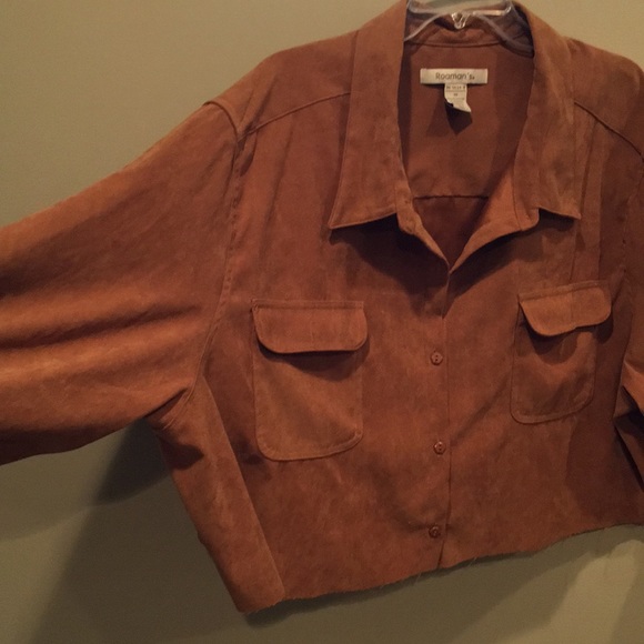 Cropped button down - Picture 2 of 4